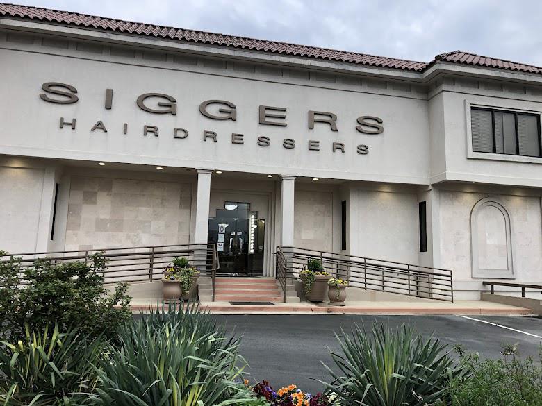 Siggers Hairdressers building exterior.